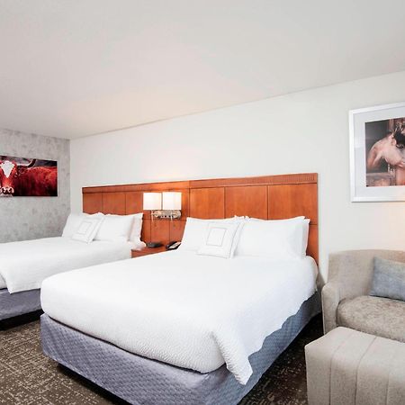 Courtyard By Marriott San Antonio North Stone Oak At Legacy Hotel Екстериор снимка